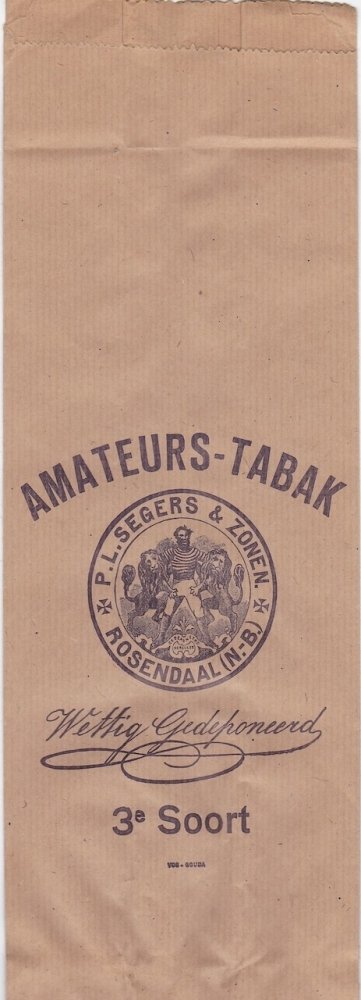 Segers, P.L.J.M. Sigaren- en tabaksfabriek - Roosendaal Amateurs-Tabak zak M Segers, P.L.J.M. Sigaren- en tabaksfabriek - Roosendaal Amateurs-Tabak zak M