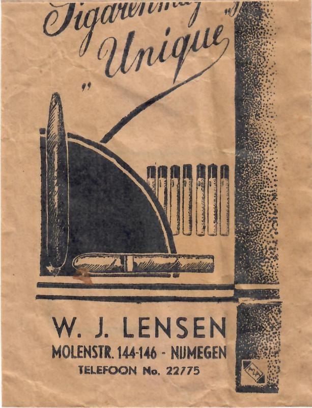 Lensen W.J. Sigarenmagazijn Unique - Nijmegen SIGARENZAKJE L Lensen W.J. Sigarenmagazijn Unique - Nijmegen SIGARENZAKJE L