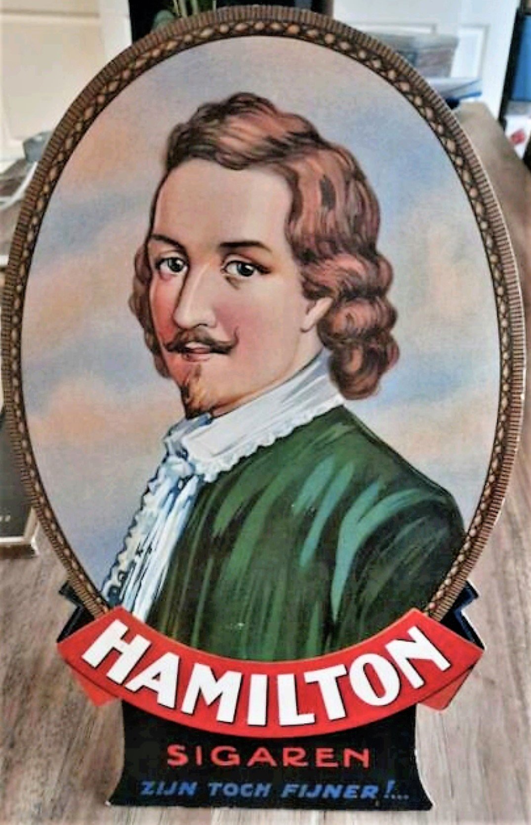 Hamilton, sigaren, karton, RECLAME MP Hamilton, sigaren, karton, RECLAME MP