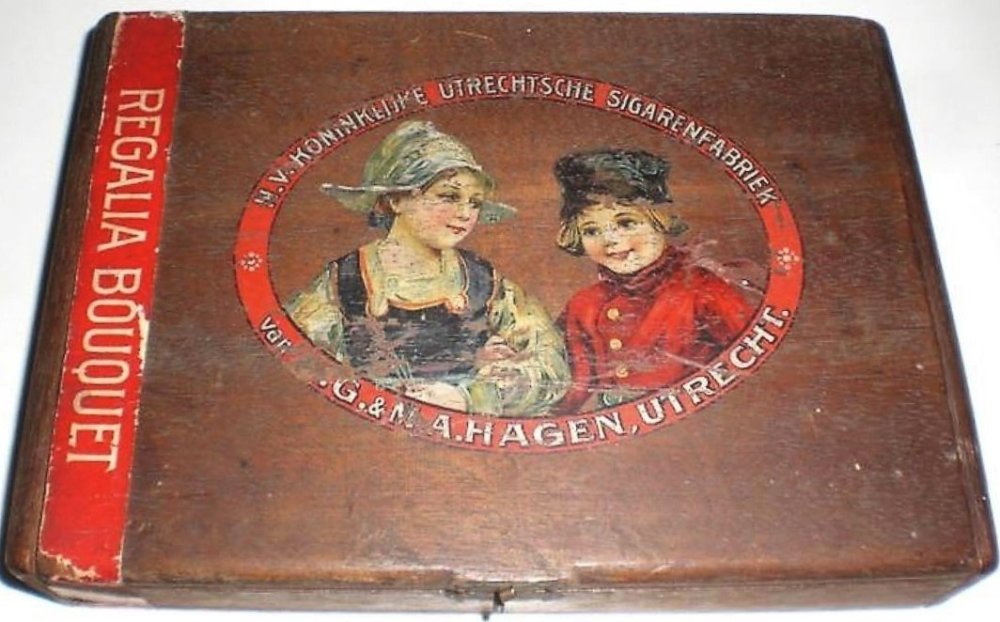 REGALIA BOUQUET REGALIA BOUQUET