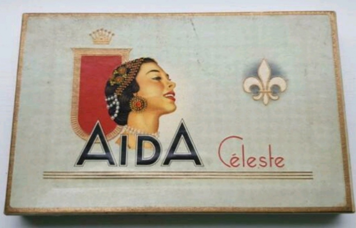 AIDA-CELESTE doos 10 sigaren M AIDA-CELESTE doos 10 sigaren M