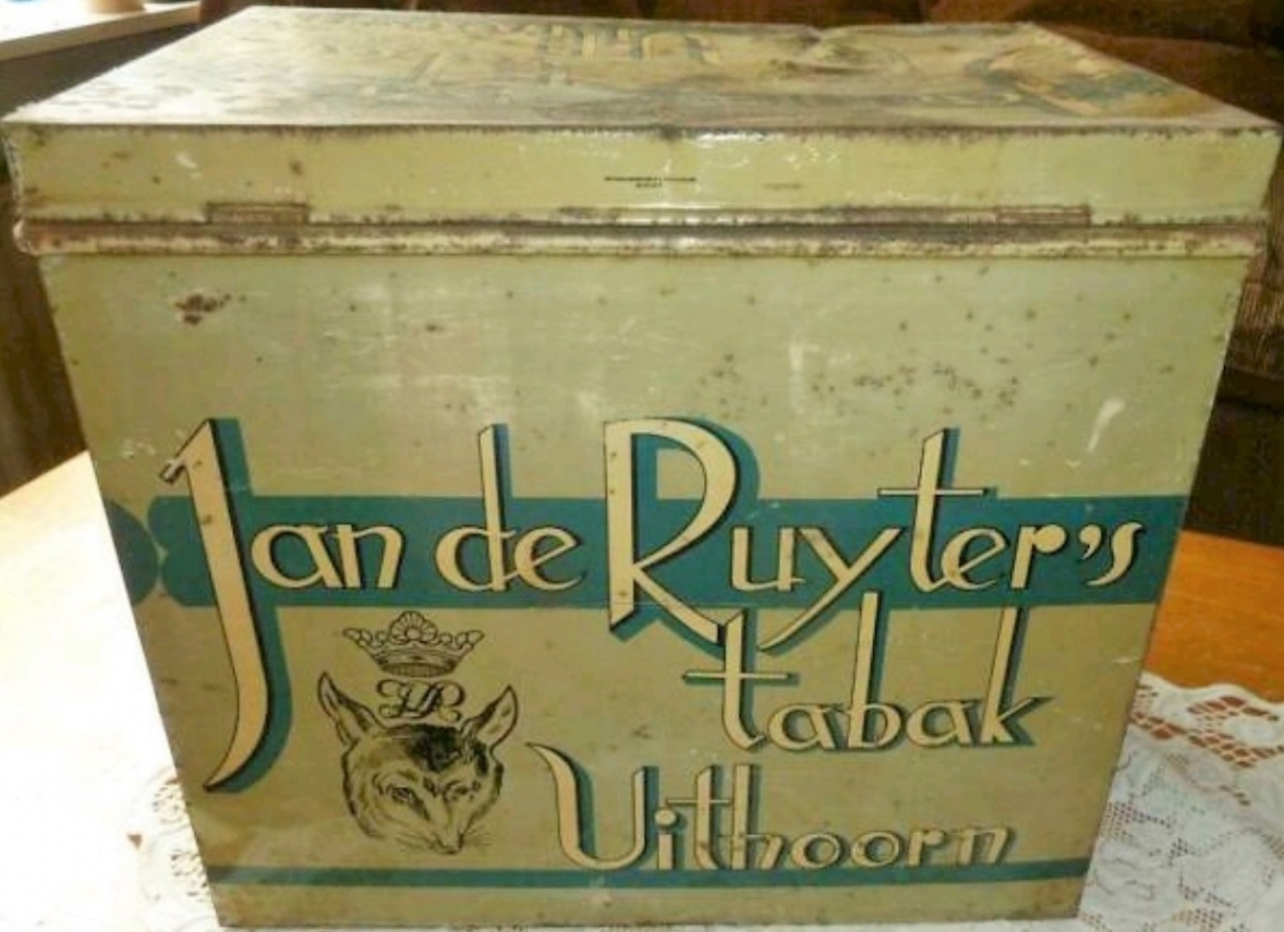 Ruyter Jan de. Tabaksfabriek Uithoorn WINKELBLIK M Ruyter Jan de. Tabaksfabriek Uithoorn WINKELBLIK M