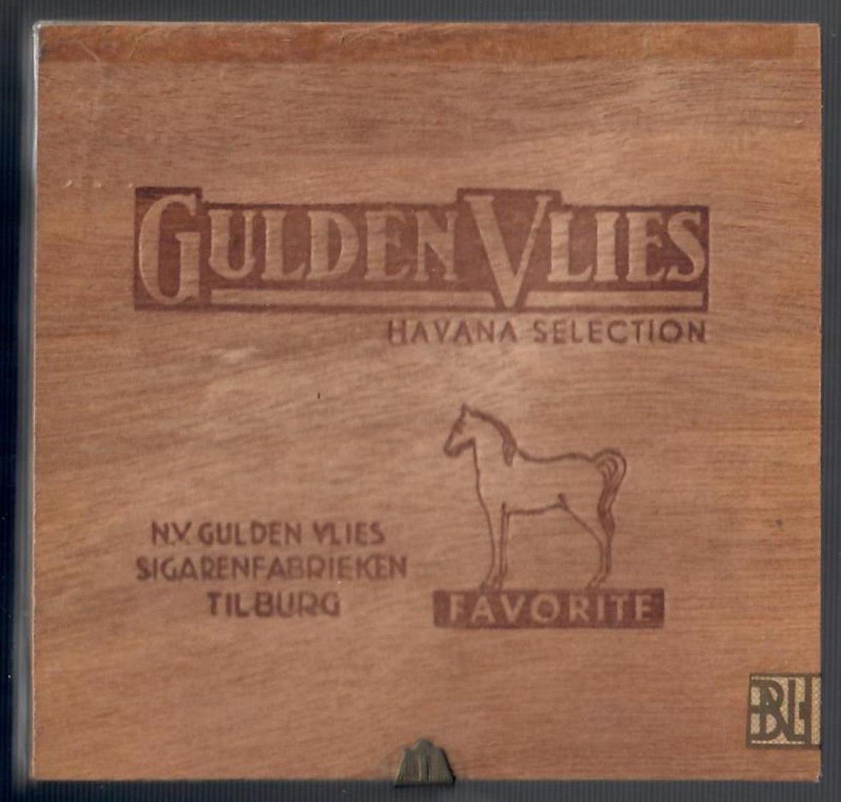 Favorite - kistje met 20 sigaren &fnof; 3,20  L