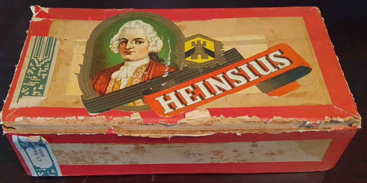 HEINSIUS - AMARILLO doos 50 sigaren prijs f4.- M HEINSIUS - AMARILLO doos 50 sigaren prijs f4.- M