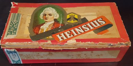 HEINSIUS - AMARILLO doos 50 sigaren prijs f4.- M HEINSIUS - AMARILLO doos 50 sigaren prijs f4.- M